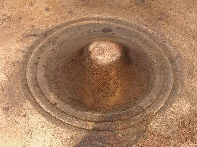 Very Large and Heavy Antique Thadobati Ceremonial Lingam Singing Bowl