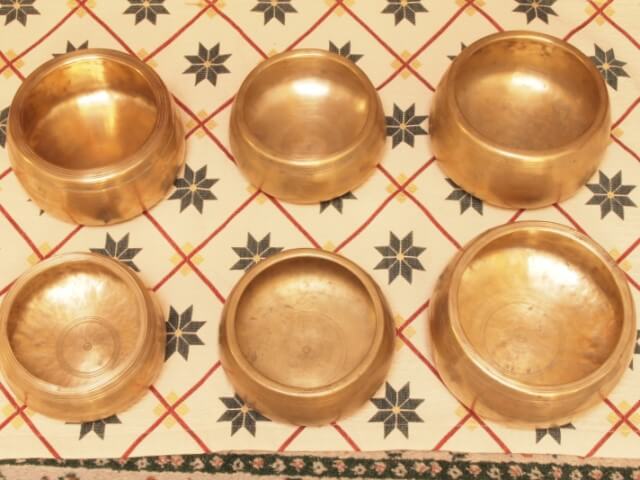 6 or 7 Piece Sequential Antique Mani Singing bowl Set