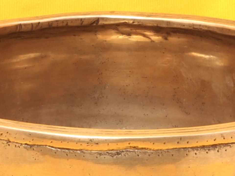 Deep Mirror Antique Thadobati Singing Bowl with simple high sound