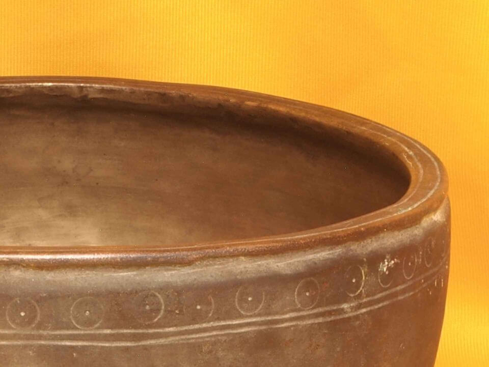 Adorned Antique Thadobati Singing Bowl with a ghostly overtone flutter