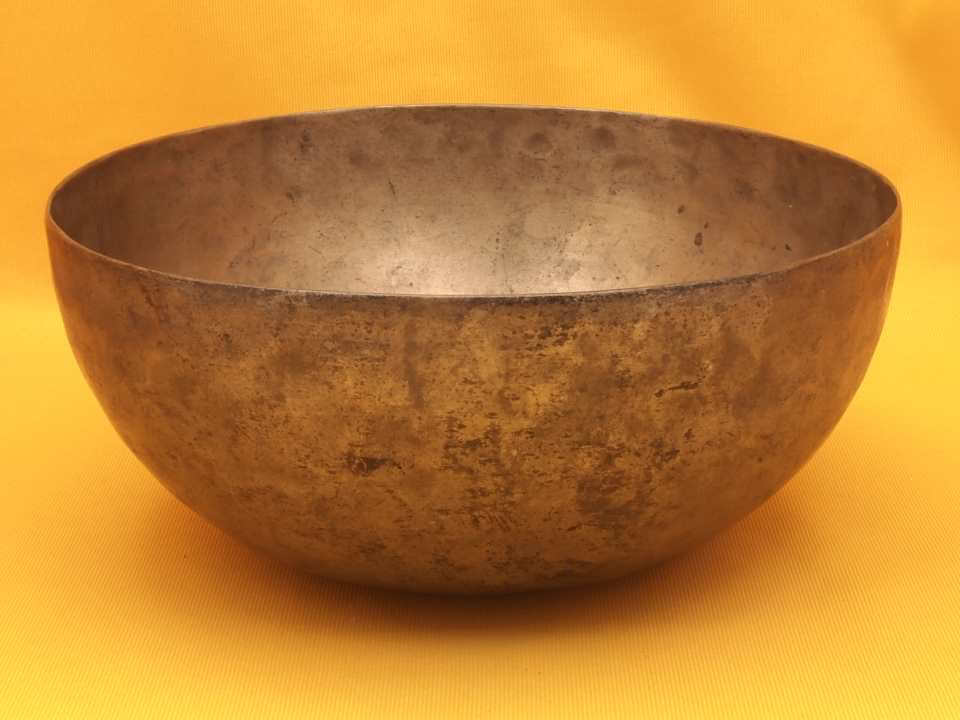 Thin Antique Jambati Singing Bowl with a gentle and peaceful low tone #1666