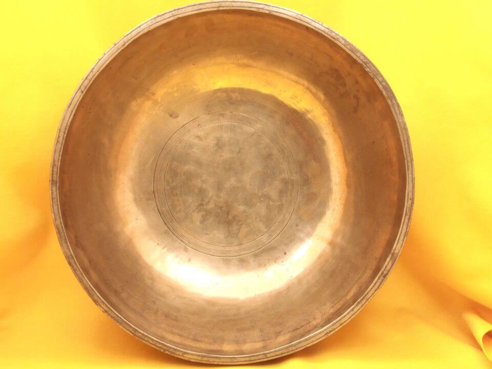 Thick Adorned Polished Antique Jambati Singing Bowl with sweet high #1670