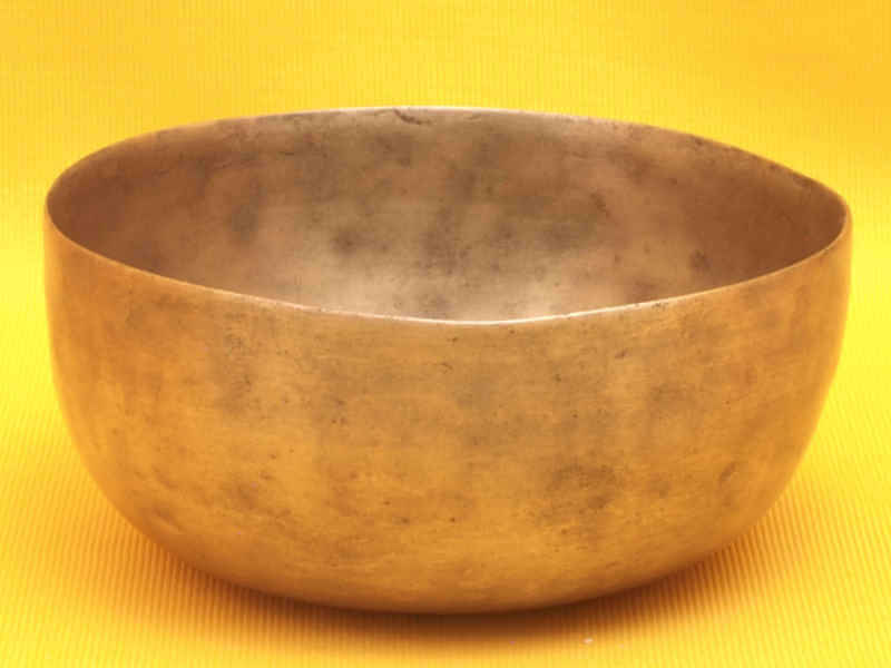 Tiny Antique Thadobati Singing Bowl that is wild and somewhat discordant