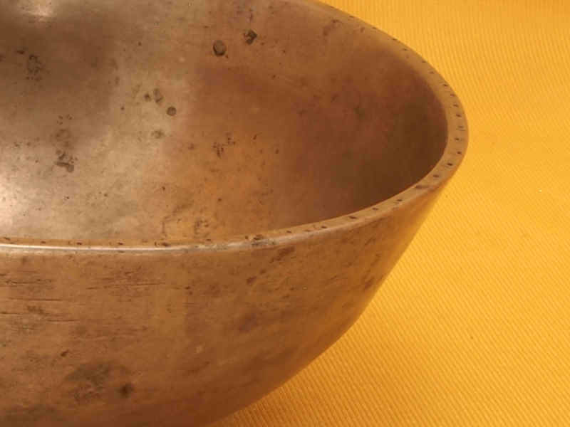 Thick Antique Manipuri Singing Bowl with an uplifting soundscape #80073
