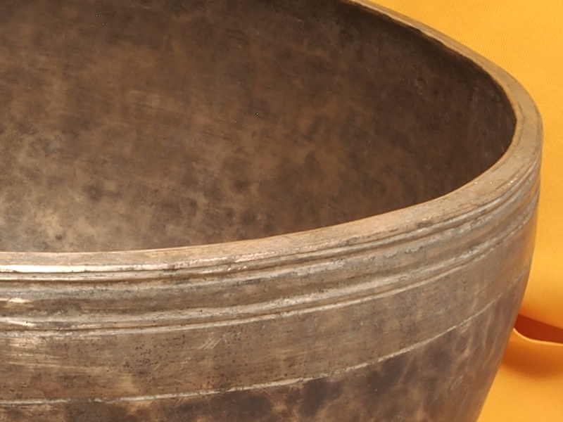 Very Large Thick Adorned Exceptional  Antique Jambati Singing Bowl with  almost 10 Lbs. Deep bass #1999
