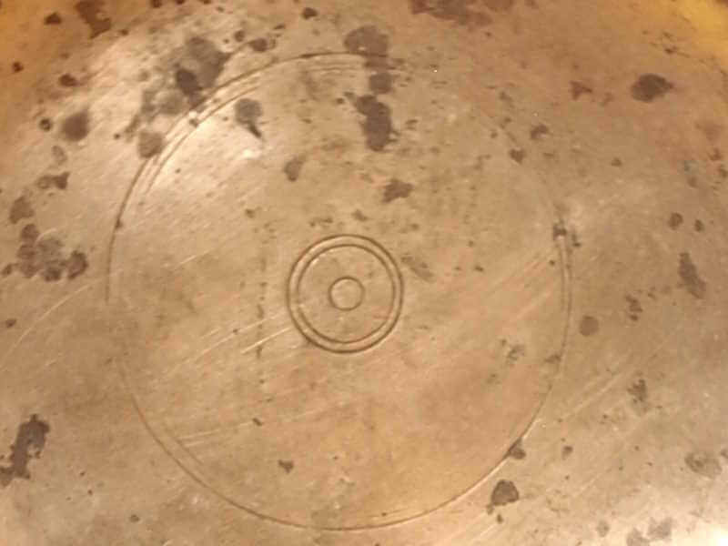 Large circle Antique Thadobati Singing Bowl with energizing sound #40231