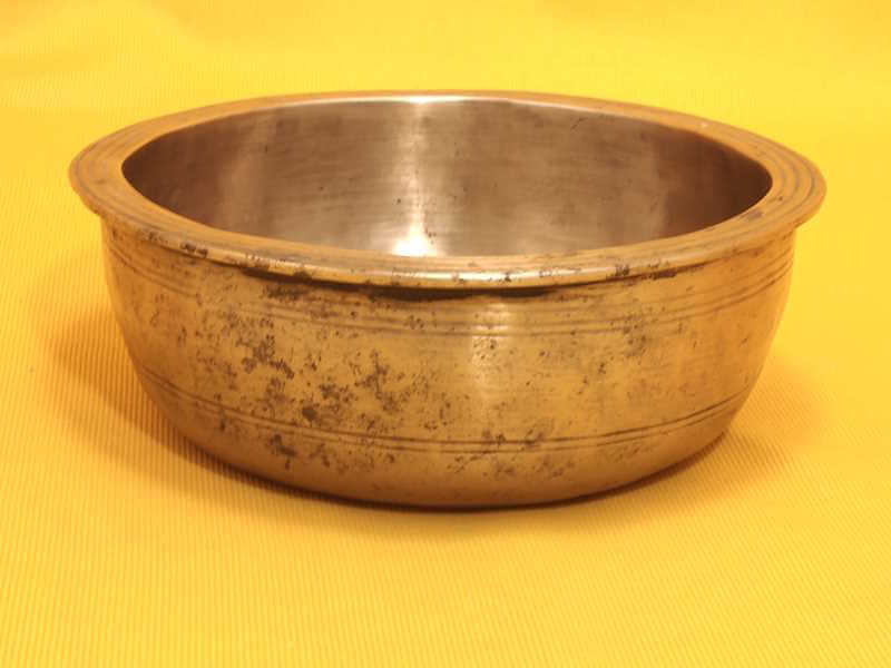 Unusual Thick Round Antique Singing Bowl with fantastic etching #77075
